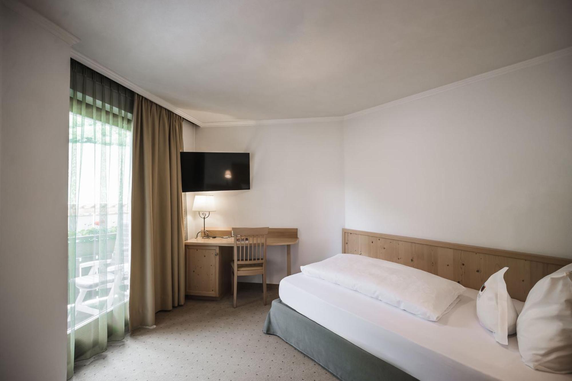 Hotel Vierbrunnenhof Anterselva di Mezzo Esterno foto